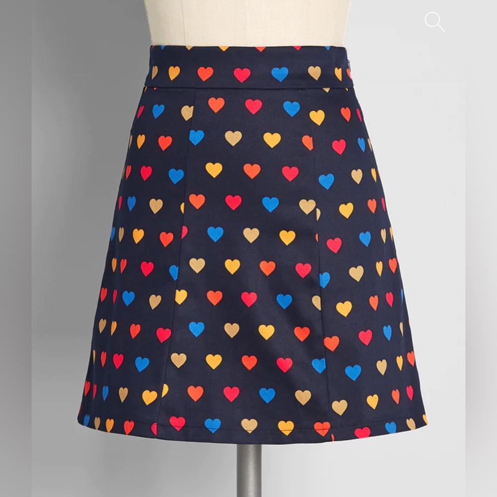 NWT ModCloth Calling All Hearts Mini Skirt